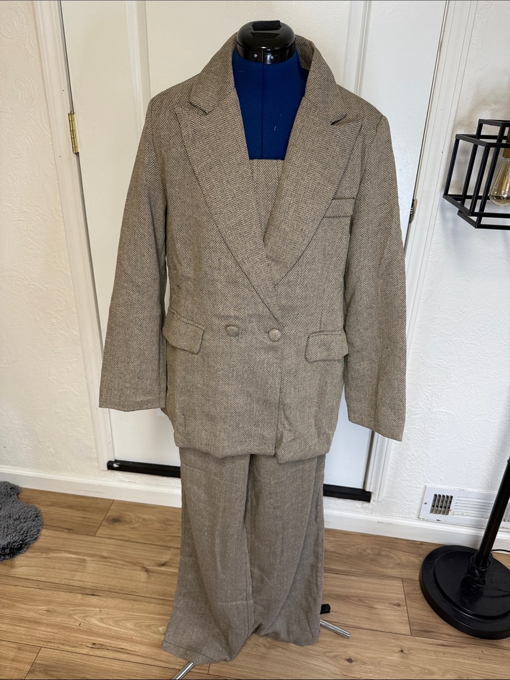 Amazon 3 Piece Women's Double-Breasted Pantsuit in Taupe